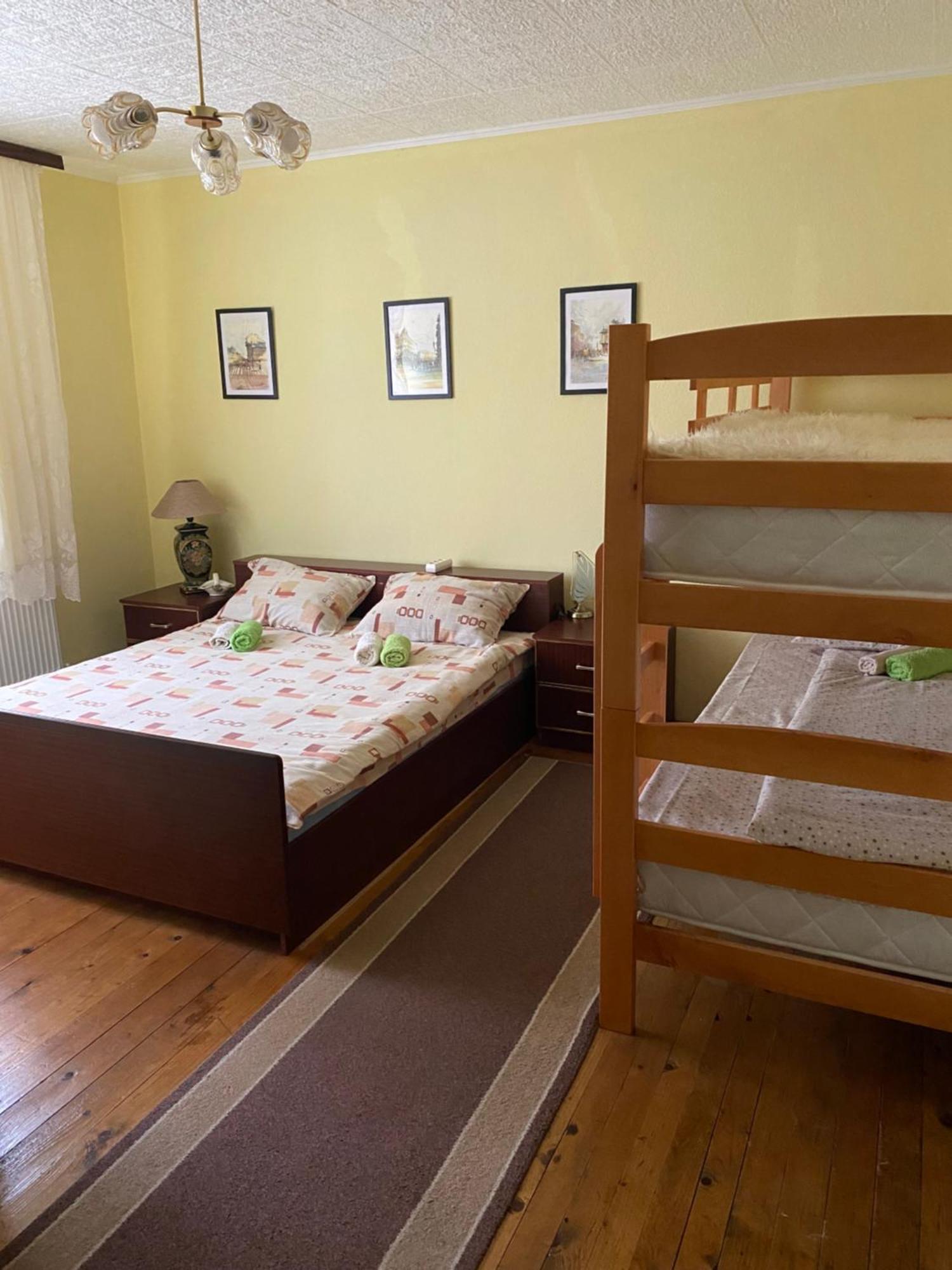 Appartamento Seosko Turisticko Domacinstvo Stanisic Kalna Esterno foto